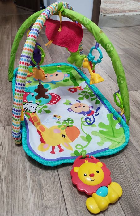 Saltea muzicală cu centru de activități Fisher price pentru bebeluși