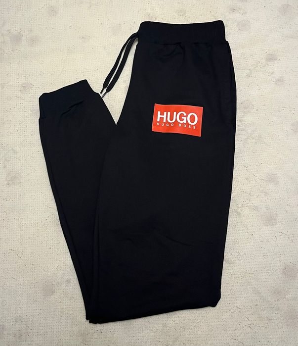 Мъжко спортно долнище  Hugo Boss