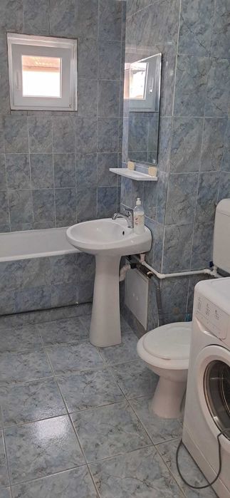 Inchiriez apartament 2 camere