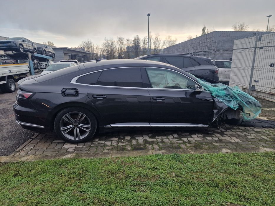 dezmembrez arteon facelift