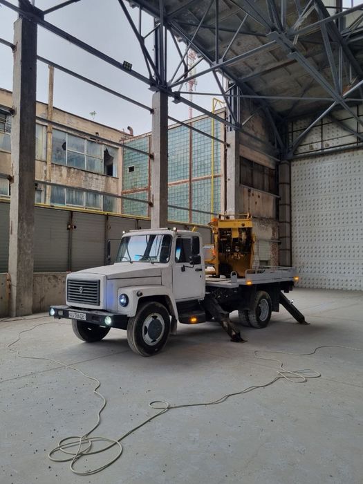 Автовышка сотилади 18 метр