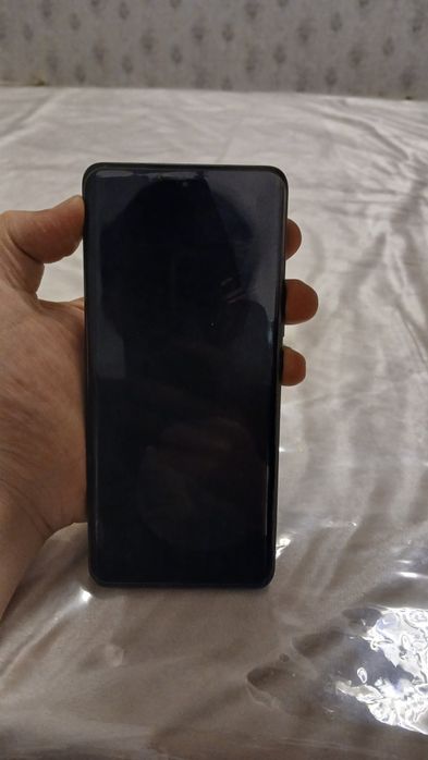 Honor X9B holati ideal