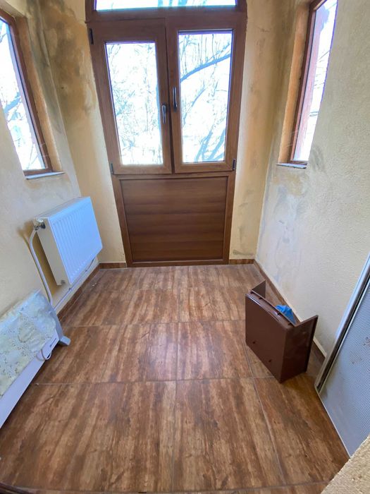 Продава се Четиристаен апартамент в Добрич, Център - 130 кв.м за 1001 €/кв.м - Снимка #5