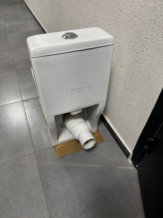 Унитаз хорошем состоянии