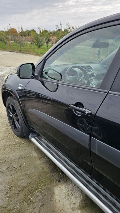 Usa stânga fata Toyota RAV 4 2006-2012