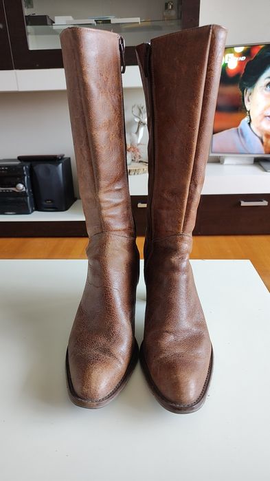 Ботуши с ток от естествена кожа 40 номер