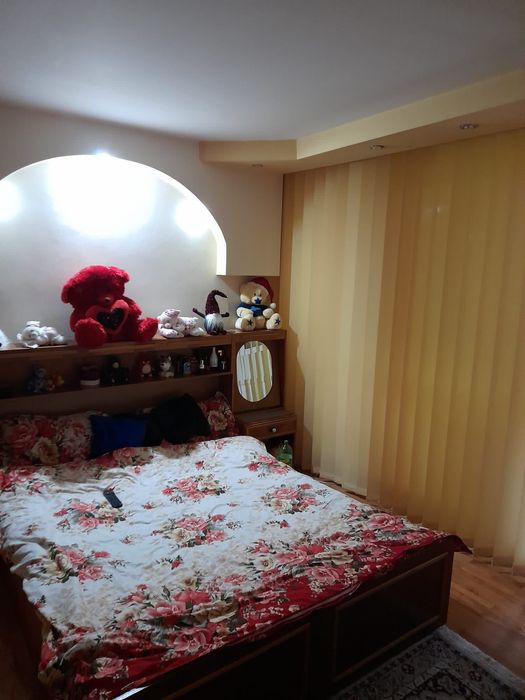 apartament de închiriat