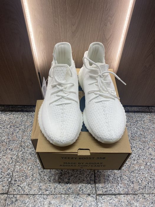 Yeezy Boost 350 v2 Cream White Barbati