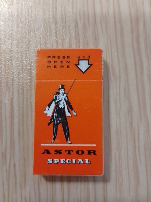 Ножчета за бръснене Astor thin Special