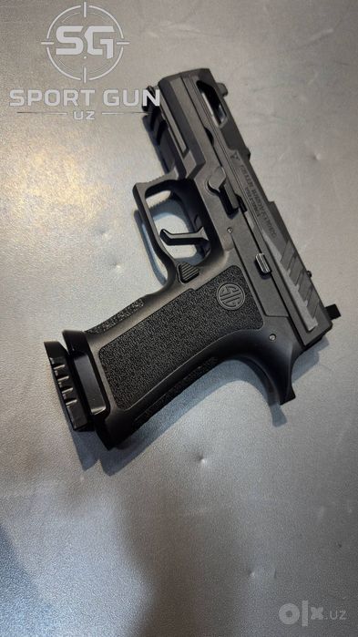 Страйкболний пистолет електрический sig saur p320 elektronniy pistolet