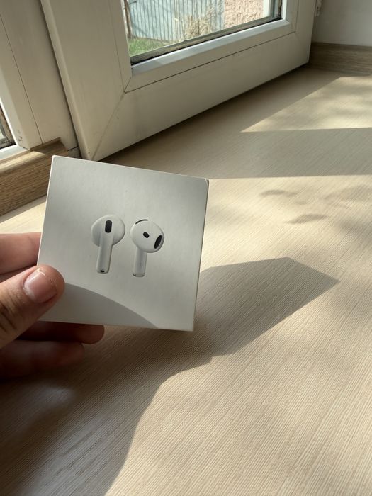 Продам ориг эйрподсы 4