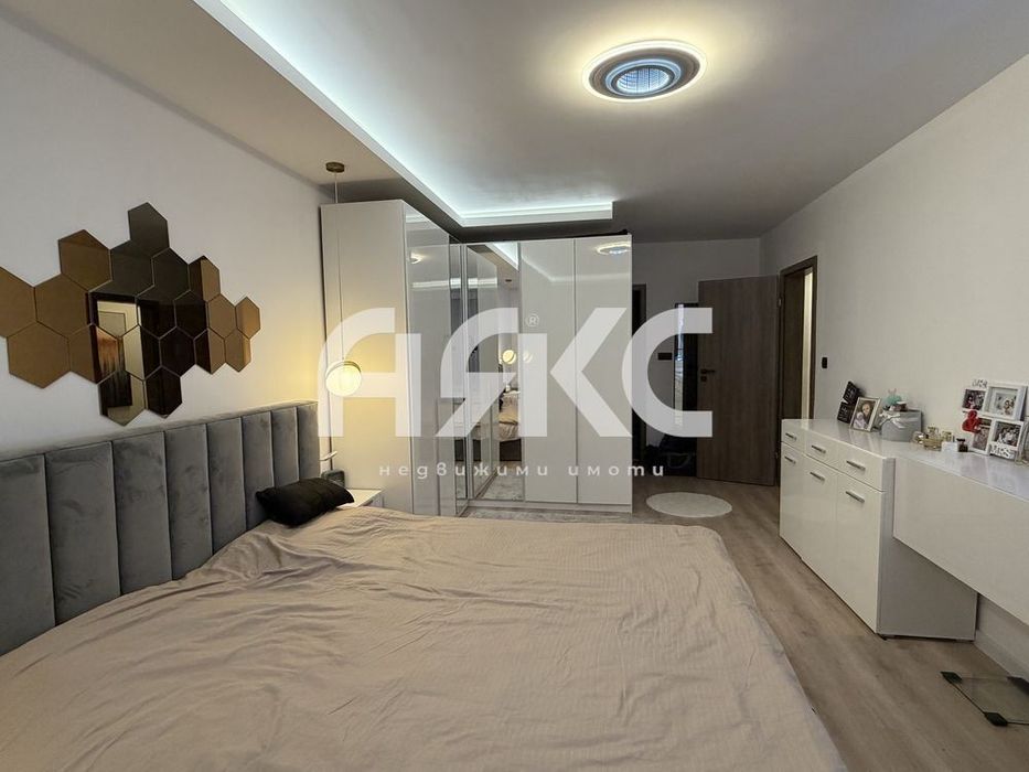 Тристаен обзаведен апартамент в кв. Драгалевци