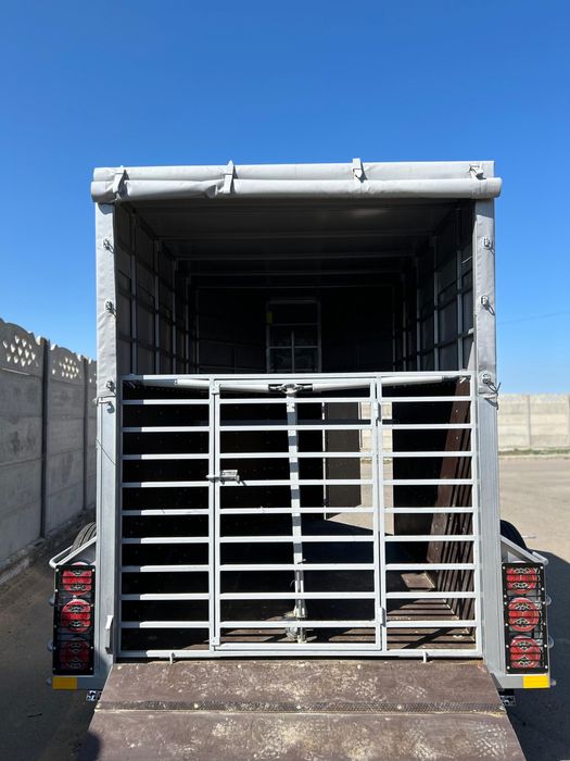 Продам коневозку