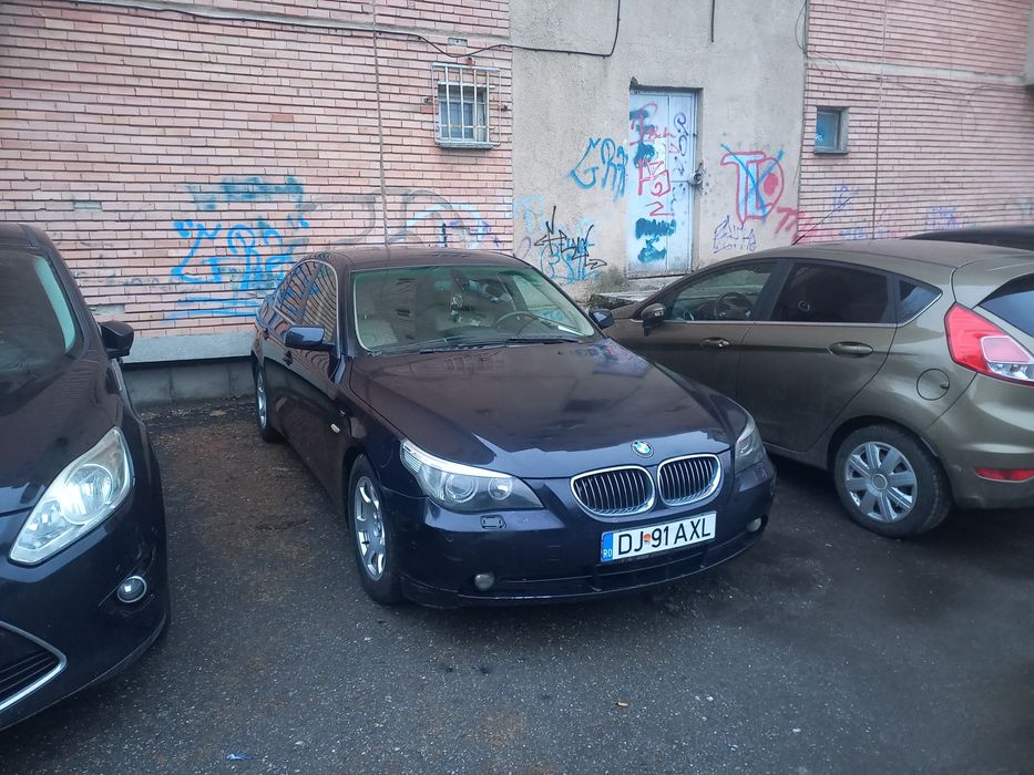 Se vinde BMWE60  personala