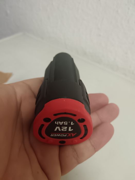 Лот инструменти.