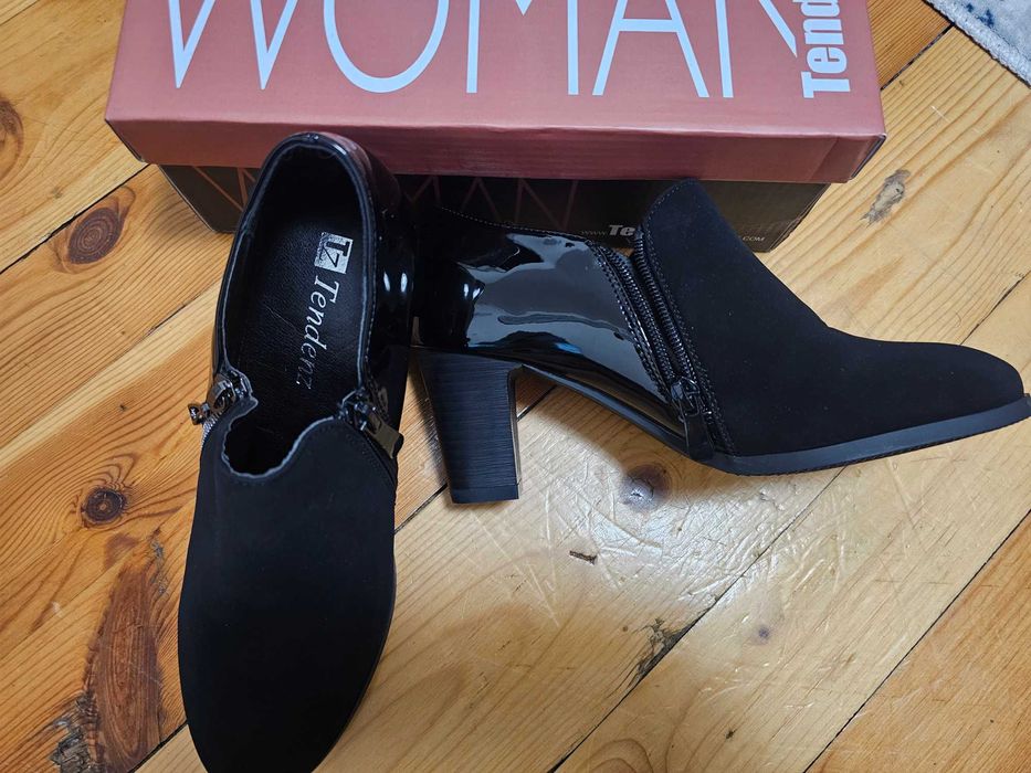 Обувки Tendenz, нови