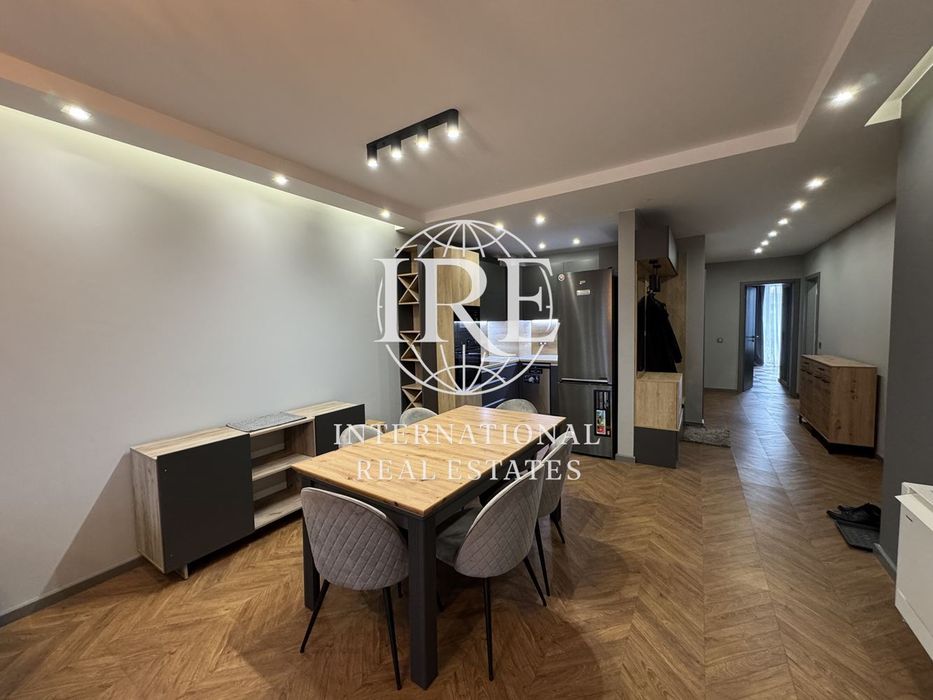 3-стаен в Варна- площ 120 цена 1350