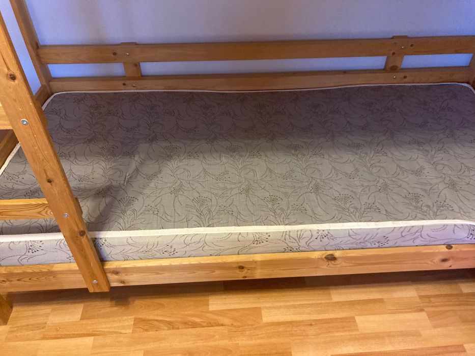 Pat etajat cu 2 saltele