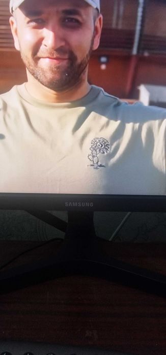 Samsung U32J590UQ 32" 4K UHD Монитор