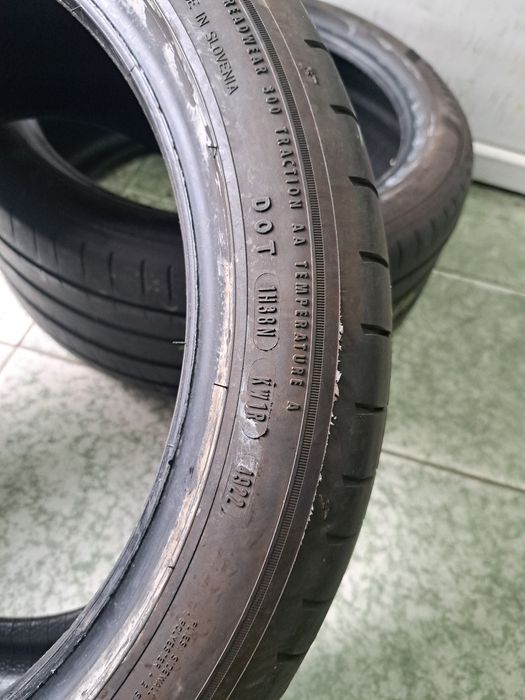 2 anvelope 245/40 R17 Goodyear