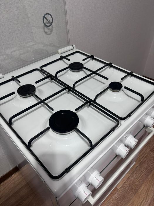 Продам газ плиту Bosch