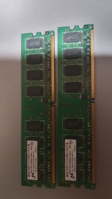 Kit memorie RAM 4GB (2x 2GB), DDR2, 666MHz, PC2-6400, pt. PC/Desktop