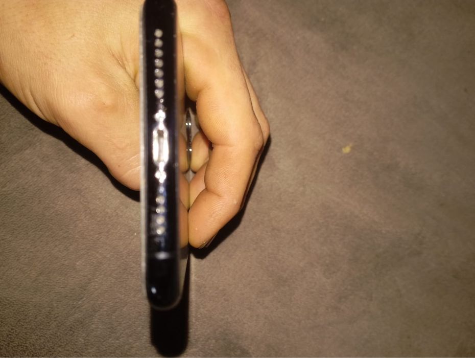 iPhone 11 Pro Max есть обмень на скутер