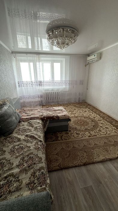 Продаётся 2 комн улучш. Строитель