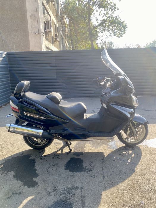 Suzuki Burgman 650 Executive