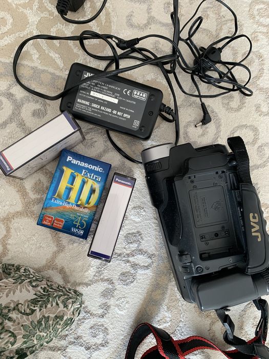 Видеокамера новый