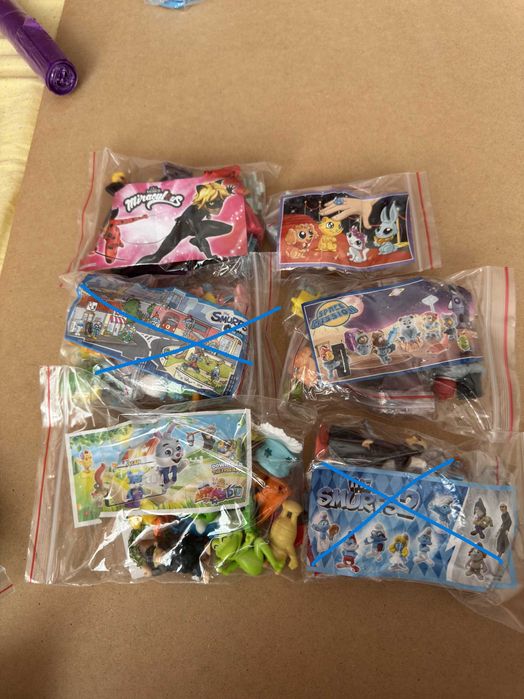 Играчки от яйца Киндер / Kinder