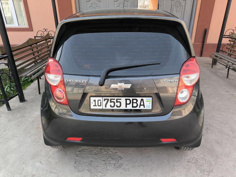 Продаётся SPARK Родной краской