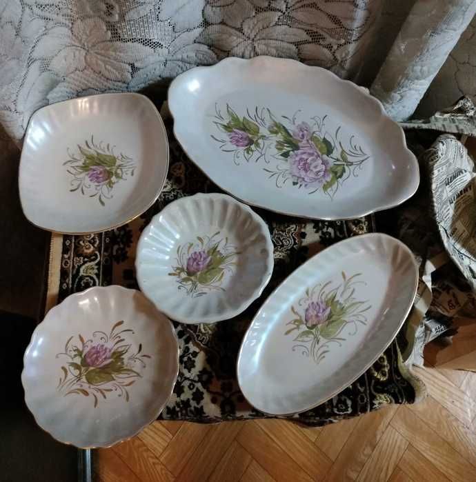 Сервиз.      Блюда. Супница. Соусница