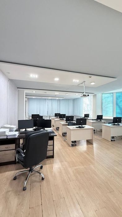 Аренда офиса Ойбек 260 м2