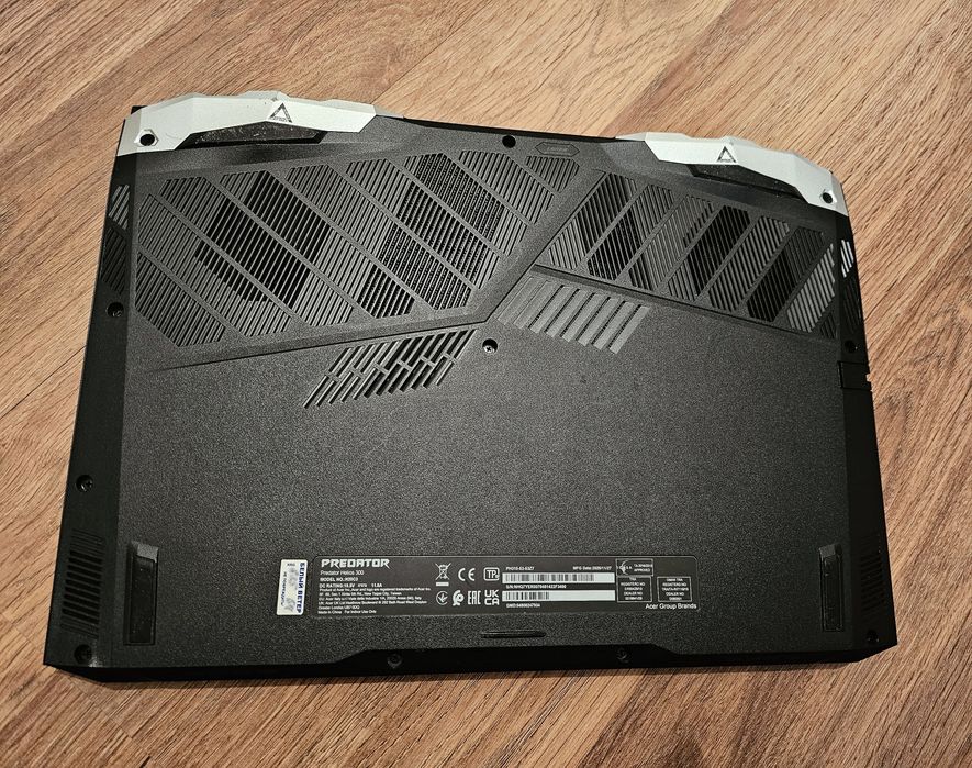 PREDATOR игровой ноутбук продам