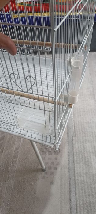 Клетка для попугая большая. Торг.