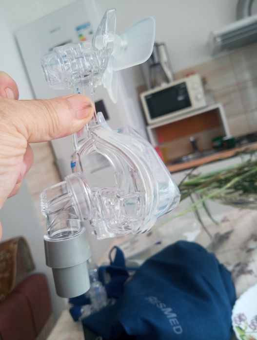 Vând mască CPAP nazală și accesorii