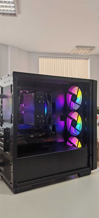 Добро Геймърско PC Ryzen 5 5600G/16Gb DDR5/512GB SSD+500Gb HDD/RX 6600/Гаранци