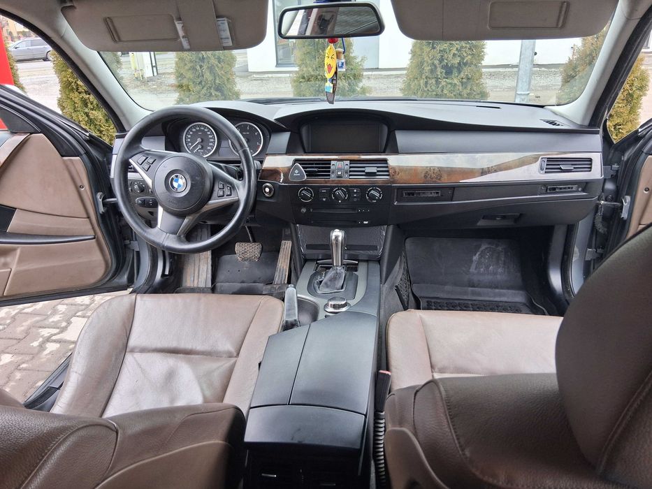 Vand masina bmw 520d