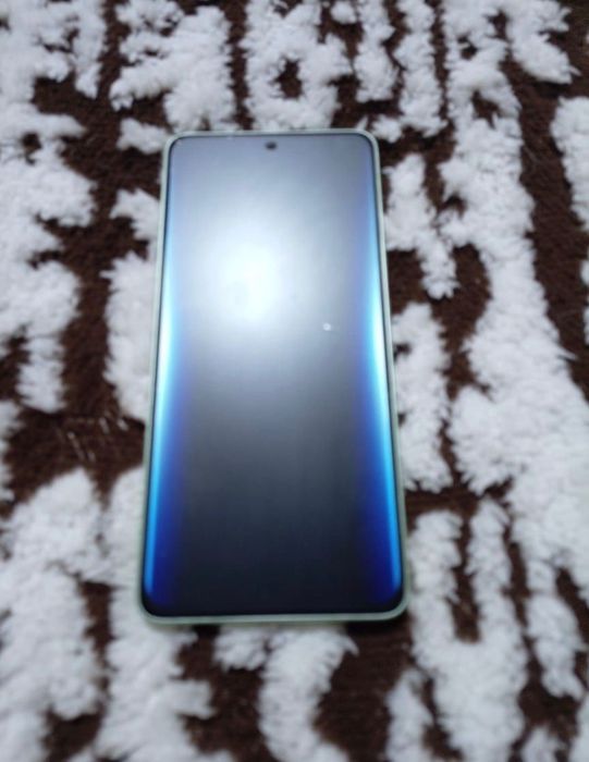 Продаю Redmi note 13
