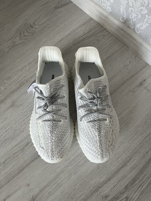 Yeezy 350 static reflective