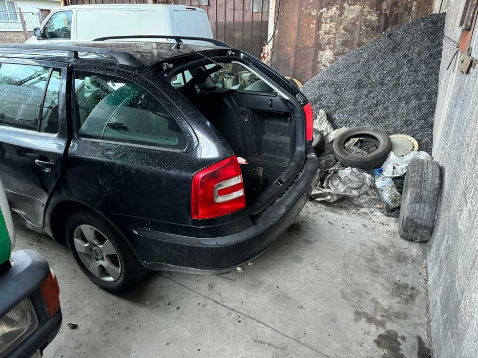 Волан за Куга и части Октавиа