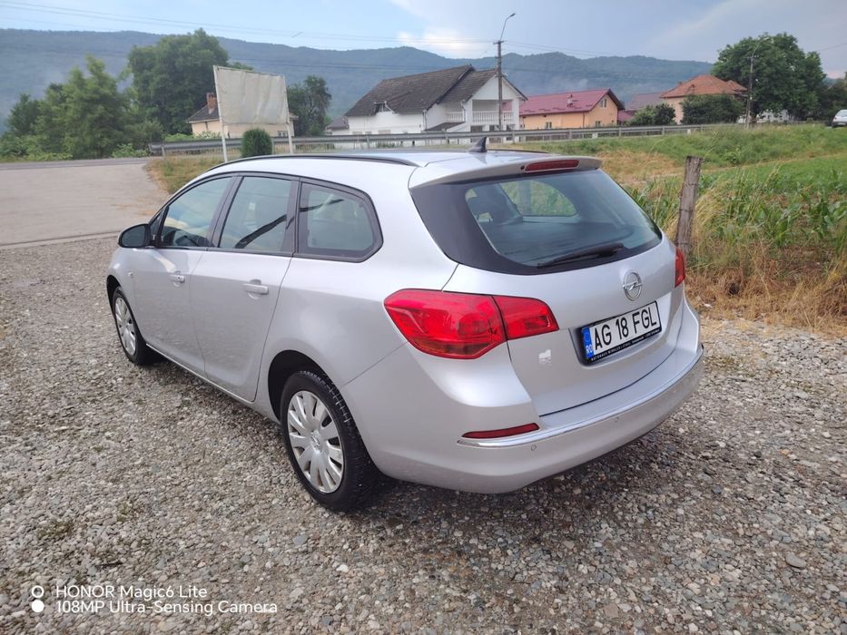 Opel astra j 1.7