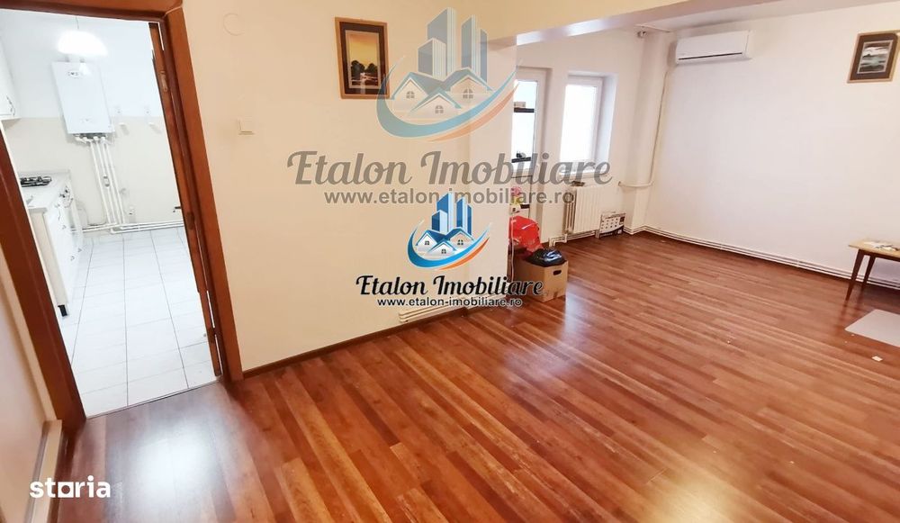 Apartament 3 camere, 2 bai, bloc anul 2003, Calea Romanului