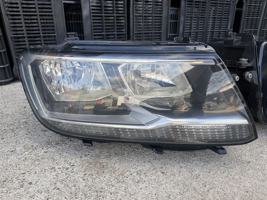 Faruri halogen VW Tiguan 2016-2020