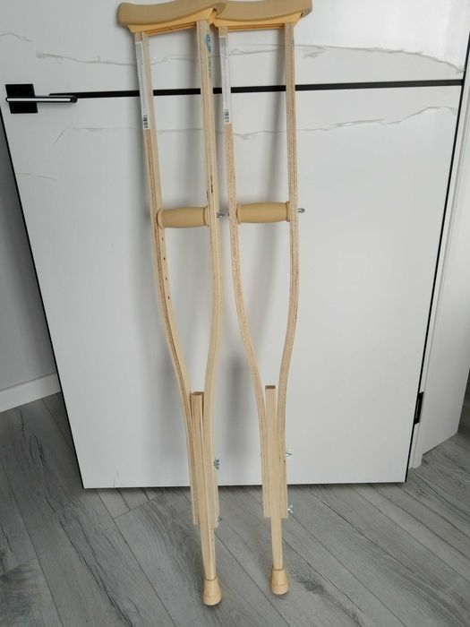 Костыли новые, с регулировкой