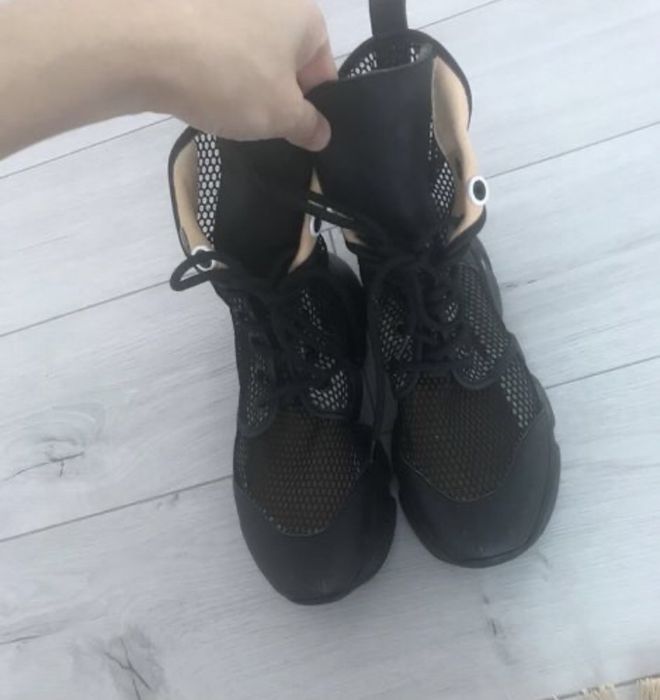 Продам Обувь на лето