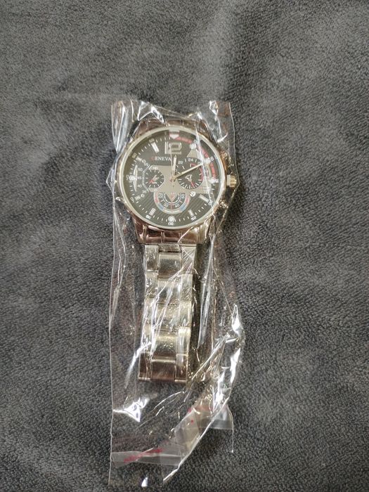 Продам часы наборы подарок