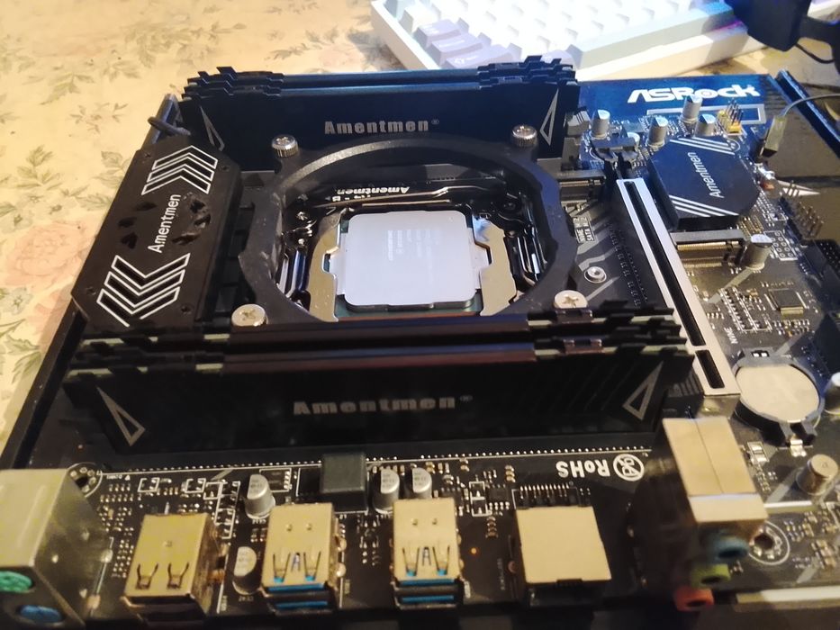 Продам комплектующие компьютера