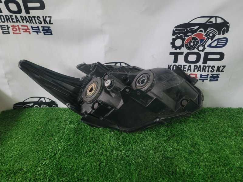 Фара toyota prius оригинал